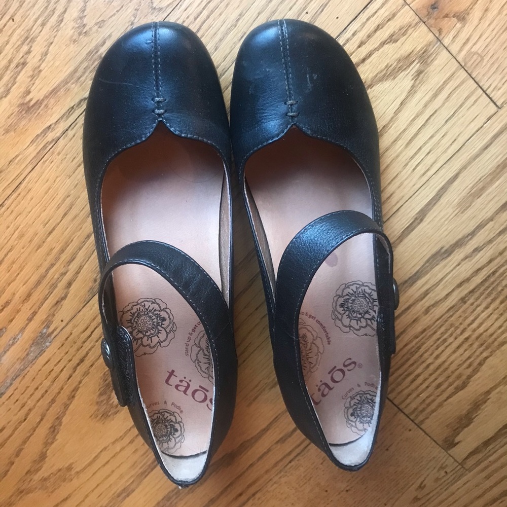 Taos dress shoes
